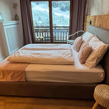 Bed & Breakfast Gaestehaus Kaiserblick *