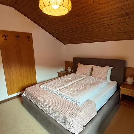 Bed & Breakfast Gaestehaus Kaiserblick