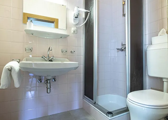 Bed & Breakfast Gaestehaus Kaiserblick 3*